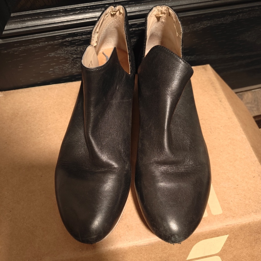 Dr. Scholl's Leather Ankle Bootie